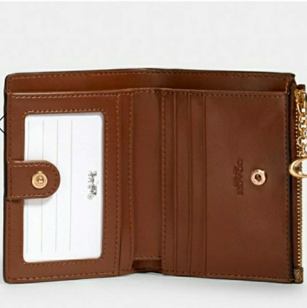 Coach | Wallet - Picture 3 of 10